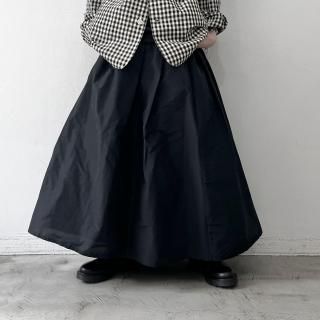 R&D.M.Co- <br> COTTON POLYESTER TAFFETA TUCK LONG SKIRT <img class='new_mark_img2' src='https://img.shop-pro.jp/img/new/icons64.gif' style='border:none;display:inline;margin:0px;padding:0px;width:auto;' />