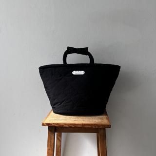 R&D.M.Co-<br> WATERPROOF QUILTING MARCHE BAG (S)<img class='new_mark_img2' src='https://img.shop-pro.jp/img/new/icons64.gif' style='border:none;display:inline;margin:0px;padding:0px;width:auto;' />