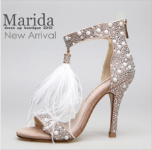 <img class='new_mark_img1' src='https://img.shop-pro.jp/img/new/icons1.gif' style='border:none;display:inline;margin:0px;padding:0px;width:auto;' />Pearl  Tassel Pumps 