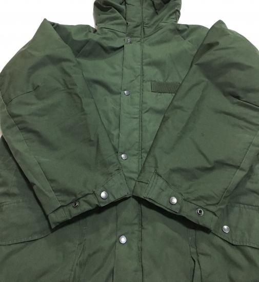 スウェーデン軍 M-90 フィールドパーカー 170 (USED) - KITAYA