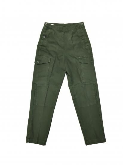 スウェーデン軍 レディース カーゴパンツ C40 (USED） - KITAYA