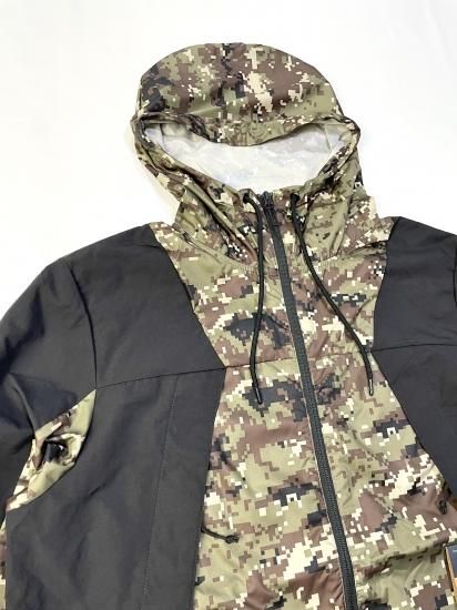 美品 ノースフェイス 海外限定 Peril Wind jacket 枯葉 L