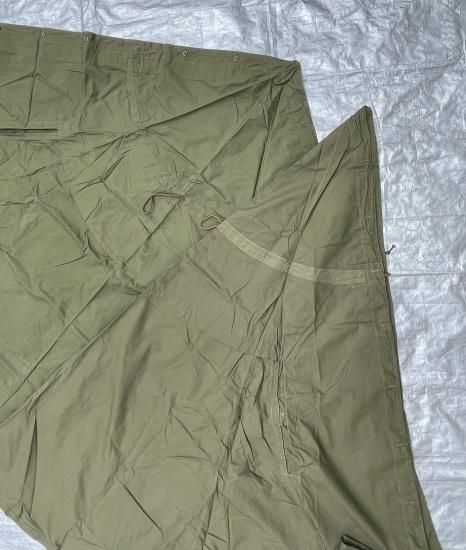 ポーランド軍 87年製 ポンチョテント 軍幕 サイズ2 (Dead Stock ポーランド軍 87年製 ポンチョテント 軍幕 サイズ2 (Dead Stock