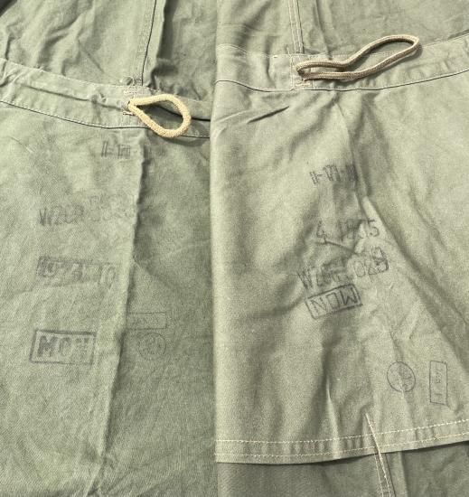 ポーランド軍 ポンチョテント 軍幕 サイズ2 (Dead Stock ポーランド軍 ポンチョテント 軍幕 サイズ2 (Dead Stock