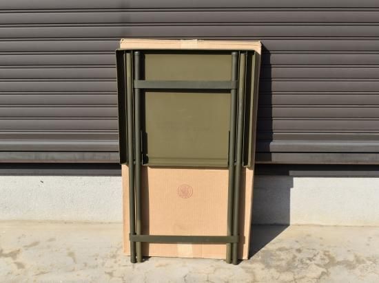 アメリカ軍・エンドテーブル・1984 ヴィンテージ アメリカ軍 U.S. MILITARY METAL FOLDING TABLE