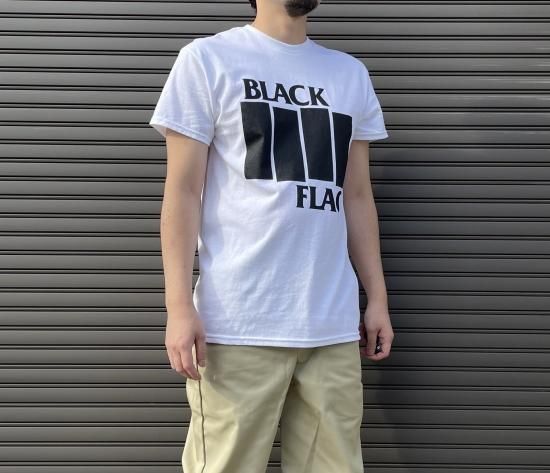 BLACK FLAG ブラックフラッグ バンドロゴ T-SHIRT ホワイト BLACK FLAG ブラックフラッグ バンドロゴ T-SHIRT ホワイト