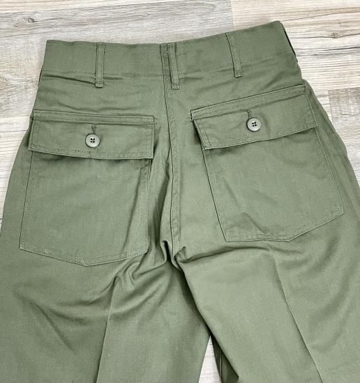70's アメリカ軍 OG507 ベイカーパンツ ユーティリティ 70's アメリカ軍 OG507 ベイカーパンツ ユーティリティ