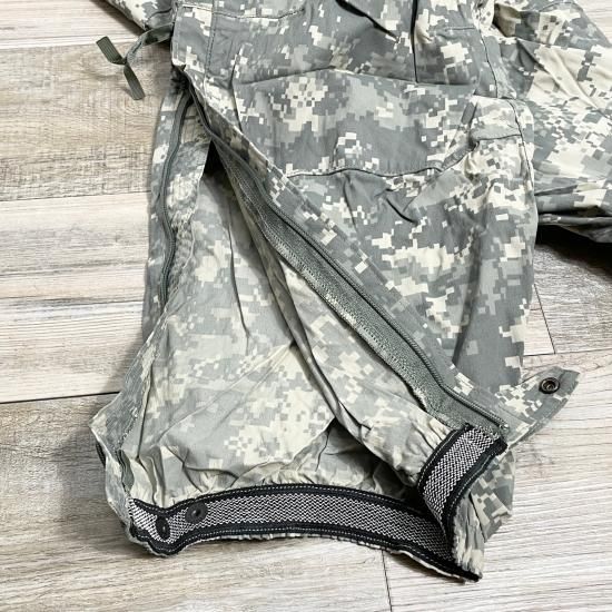 アメリカ軍 ECWCS GEN3 LEVEL5 ACU ソフトシェル トラウザー アメリカ軍 ECWCS GEN3 LEVEL5 ACU ソフトシェル トラウザー