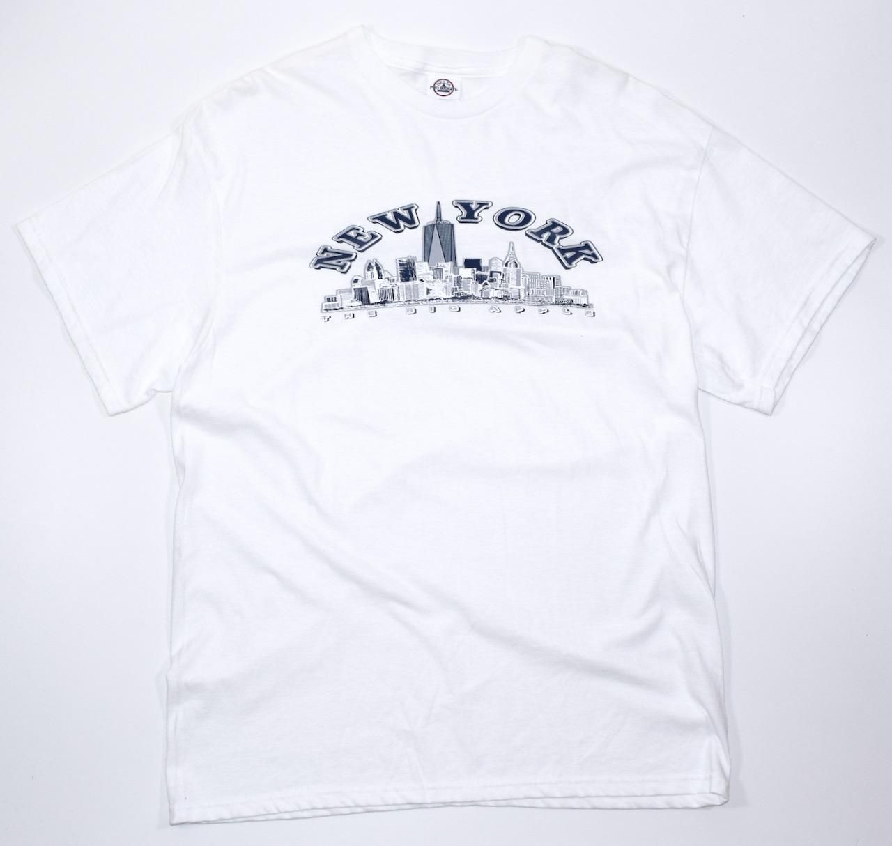 DEAD STOCK NEW YORK The Big Apple Tee