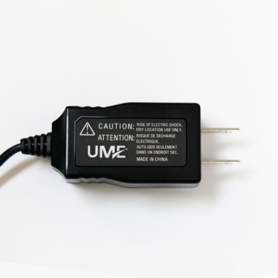 スイッチング式ACアダプター 12V 1A 最大出力12W センタープラス スイッチング式ACアダプター 12V 1A 最大出力12W センタープラス