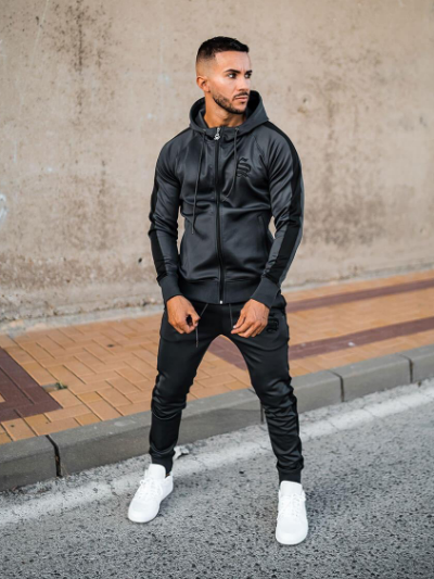 競売 26J 【高級感】adidas 光沢 黒 ジャージ上下 レザー調 ウォーキング・ランニングウェア