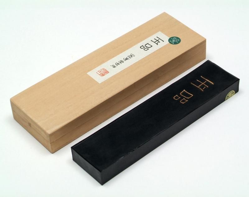 墨：玉品10．0丁型