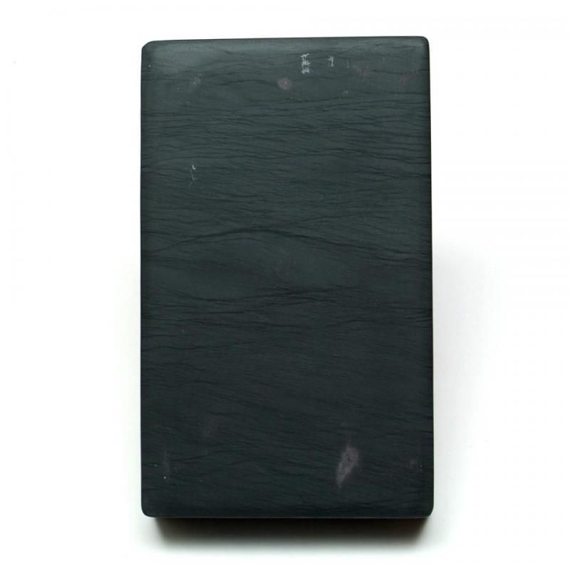 歙州 黒龍尾硯 無紋理水舷坑石 5.7吋 - PIGMENT TOKYO 道具・硯