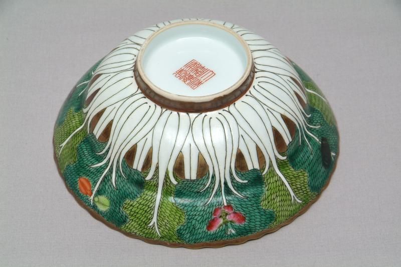 景徳鎮 粉彩菱口菜花碗 【一品物】 - 書道用具専門店 西本皆文堂