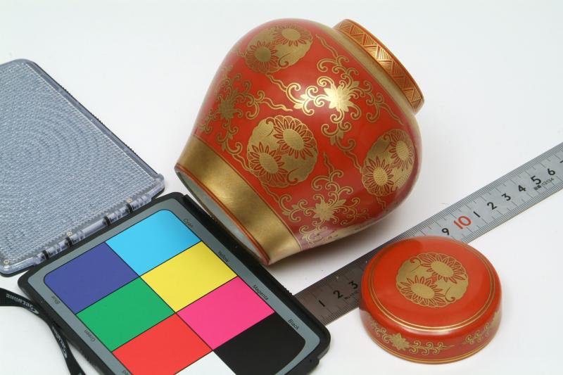 景徳鎮 珊瑚紅金彩団花紋盖罐(茶壺) 【一品物】 - 書道用具専門