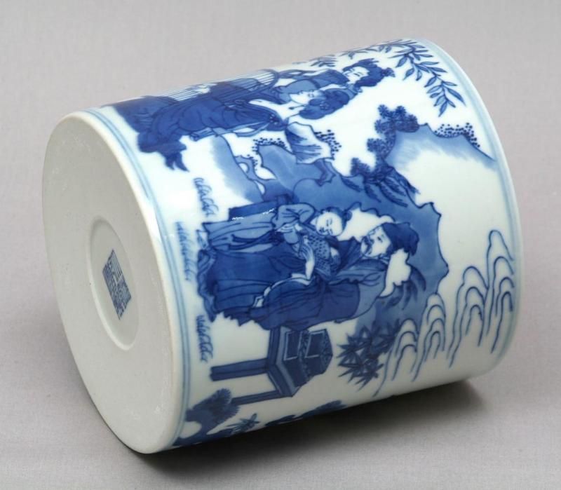 景徳鎮 磁器 青花荷葉紋筆筒 書具 文房具 美術品 置物 - メルカリ