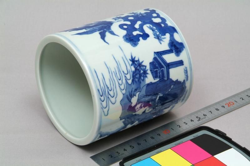景徳鎮 青花人物図筆筒 【一品物】 - 書道用具専門店 西本皆文堂