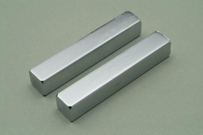 1286 ブルドック 文鎮 ペン置き　鉄　金属製 鉄メッキ 二本組文鎮 大 - 書道用具専門店 西本皆文堂 オンラインショップ