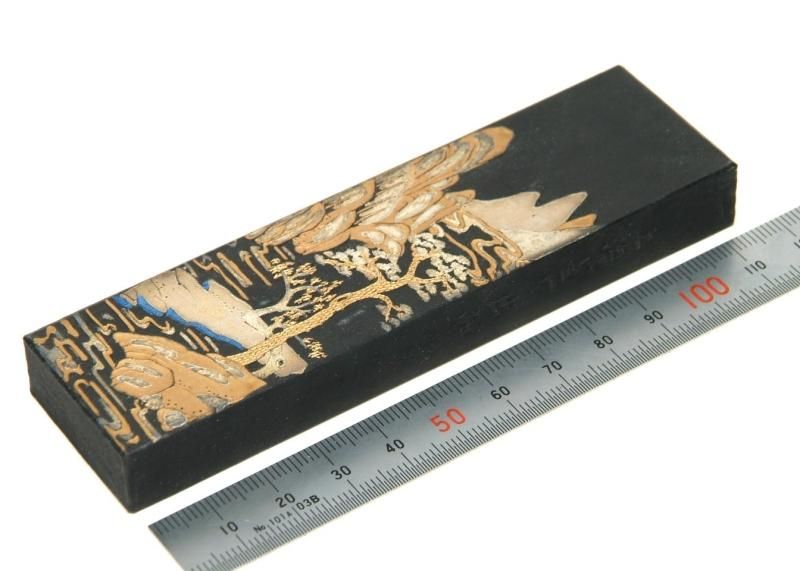 書道具中国古墨勁松迎風 油煙103 使用あり 2枚58g