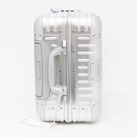 日本で唯一のリモワRIMOWAのスーツケース専門店です。東京都 日本で唯一のリモワRIMOWAのスーツケース専門店です。東京都