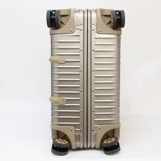 日本で唯一のリモワRIMOWAのスーツケース専門店です。東京都 日本で唯一のリモワRIMOWAのスーツケース専門店です。東京都