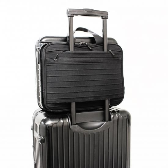 日本で唯一のリモワRIMOWAのスーツケース専門店です。東京都 日本で唯一のリモワRIMOWAのスーツケース専門店です。東京都