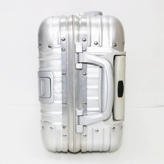 日本で唯一のリモワRIMOWAのスーツケース専門店です。東京都 日本で唯一のリモワRIMOWAのスーツケース専門店です。東京都