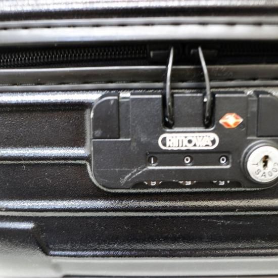 日本で唯一のリモワRIMOWAのスーツケース専門店です。東京都 日本で唯一のリモワRIMOWAのスーツケース専門店です。東京都
