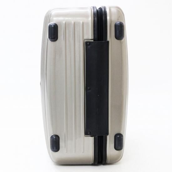 [新品未使用]リモワ　ボードケース Rimowa」オーロラを表現した限定スーツケース＆遊び心ある新作