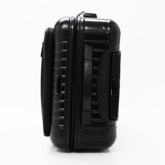 日本で唯一のリモワRIMOWAのスーツケース専門店です。東京都 日本で唯一のリモワRIMOWAのスーツケース専門店です。東京都