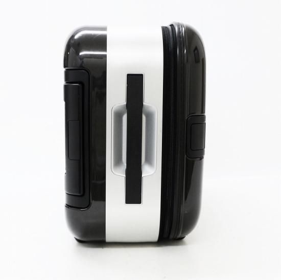 日本で唯一のリモワRIMOWAのスーツケース専門店です。東京都 日本で唯一のリモワRIMOWAのスーツケース専門店です。東京都