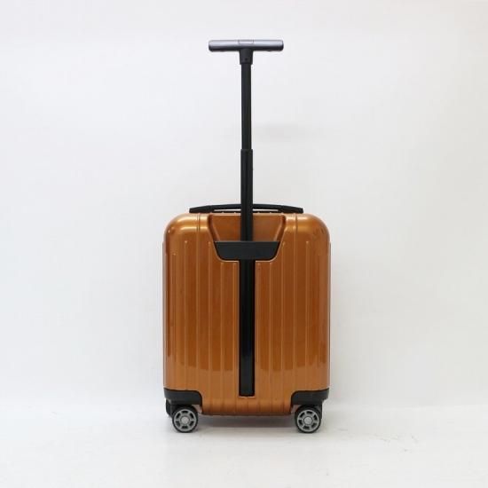 日本で唯一のリモワRIMOWAのスーツケース専門店です。東京都 日本で唯一のリモワRIMOWAのスーツケース専門店です。東京都