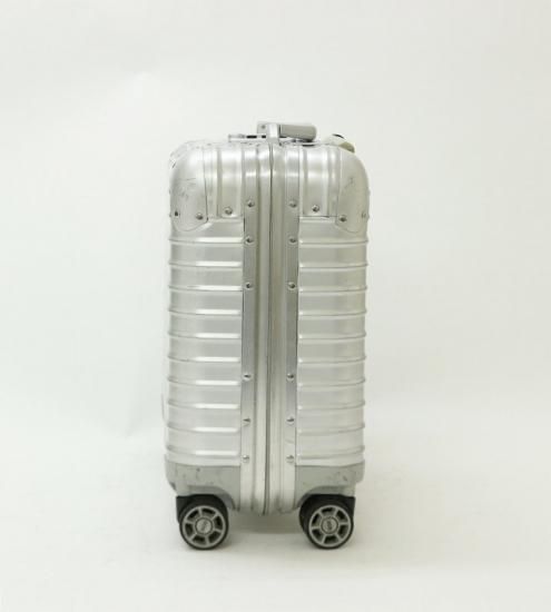 日本で唯一のリモワRIMOWAのスーツケース専門店です。東京都 日本で唯一のリモワRIMOWAのスーツケース専門店です。東京都