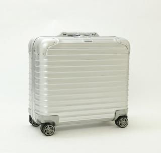 日本で唯一のリモワRIMOWAのスーツケース専門店です。東京都 日本で唯一のリモワRIMOWAのスーツケース専門店です。東京都