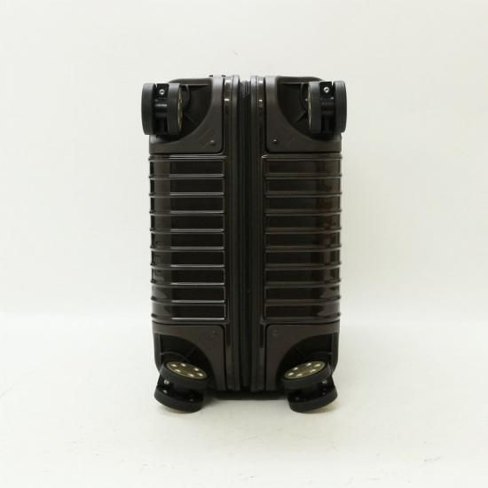 日本で唯一のリモワRIMOWAのスーツケース専門店です。東京都