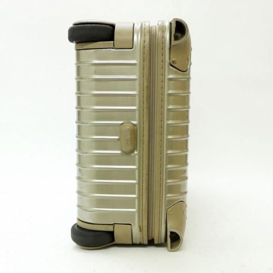 日本で唯一のリモワRIMOWAのスーツケース専門店です。東京都