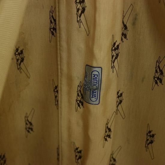 日本で唯一のリモワRIMOWAのスーツケース専門店です。東京都