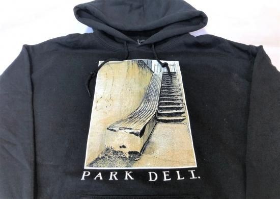 PARK  DELI / HOODIE (Lourker  Lou)