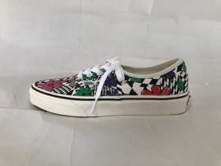 VANS /W Authentic