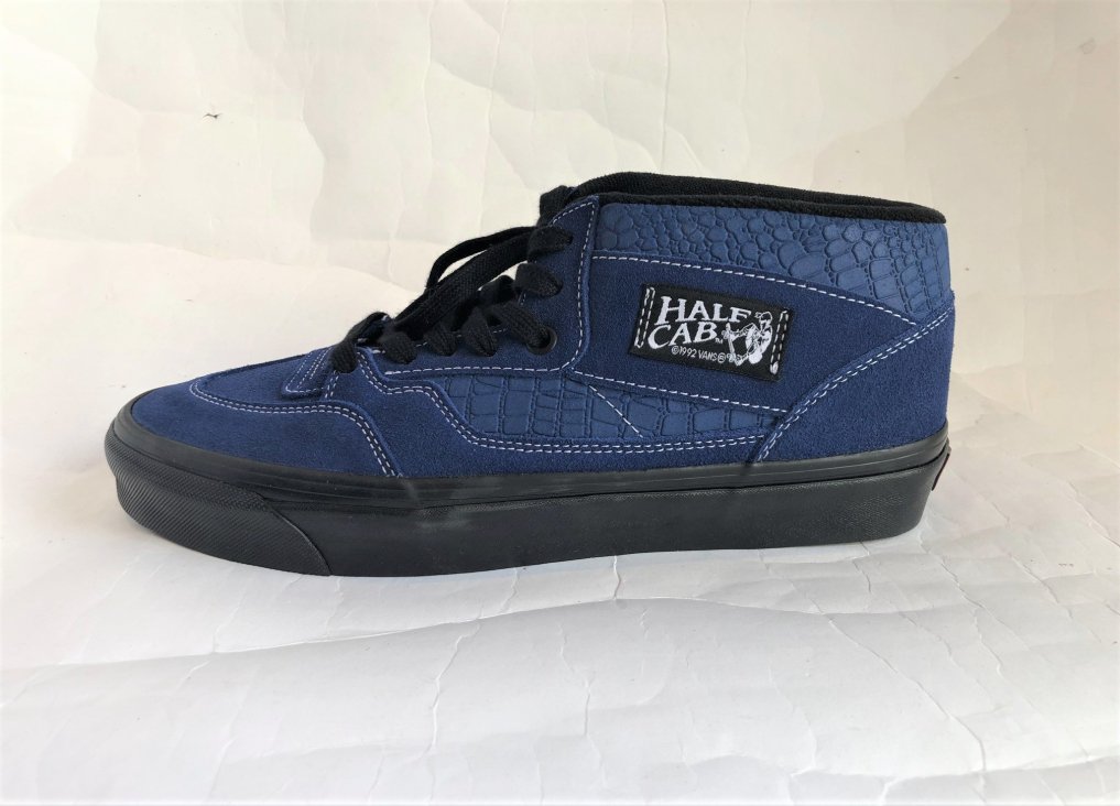 VANS / Half Cab 33 Dx