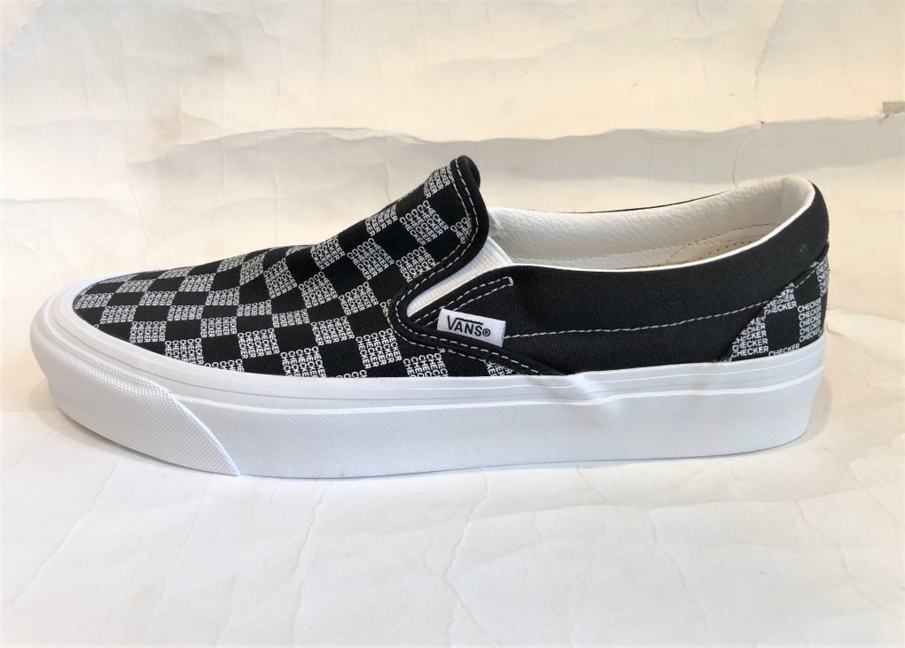 VANS / Clasic Slip-On