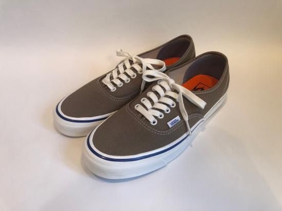 VANS / Authentic 44 D