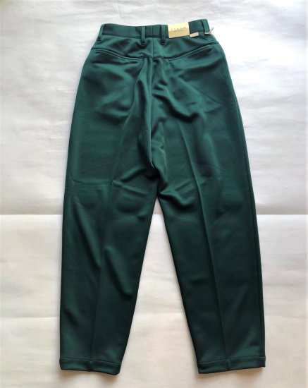 FARAH / TWO-TUCK WIDE TAPERED PANTS 