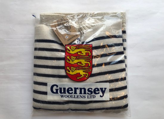 GUERNSEY WOOLENS / Traditional Neck