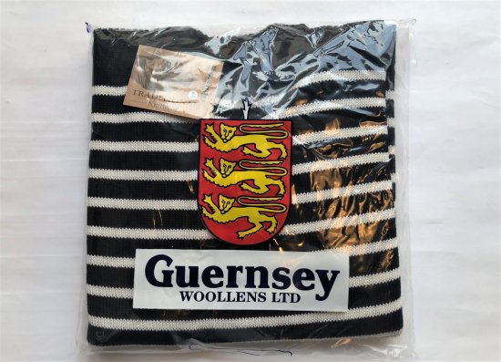 GUERNSEY WOOLENS / Traditional Neck