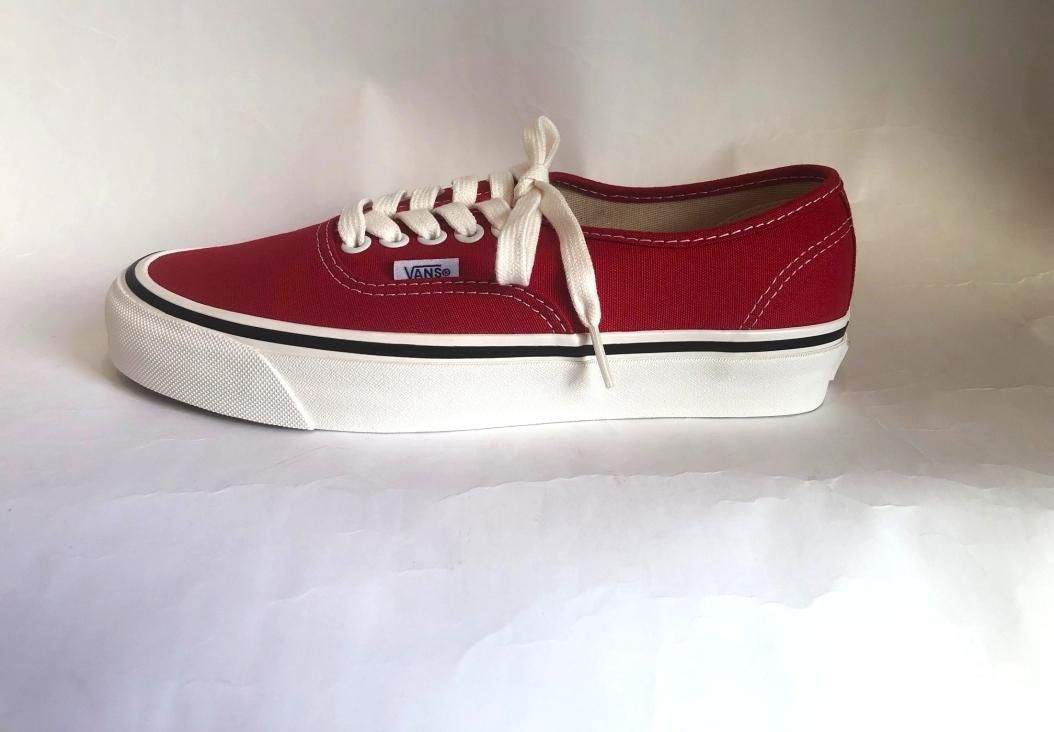 VANS / W Authentic 44 Dx