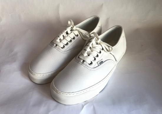 VANS / W Authentic Lux