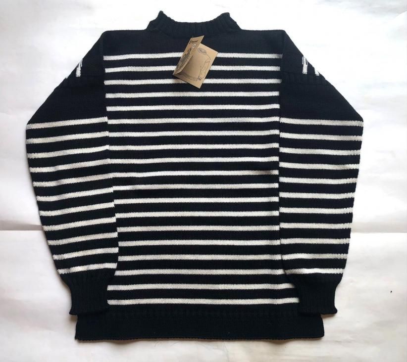 GUERNSEY WOOLENS / Traditional Neck