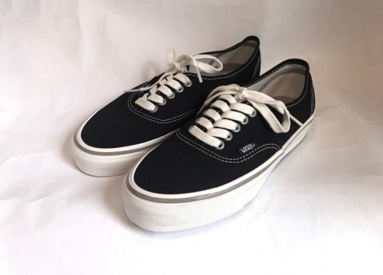 VANS / W Mte Authentic Reissue 98