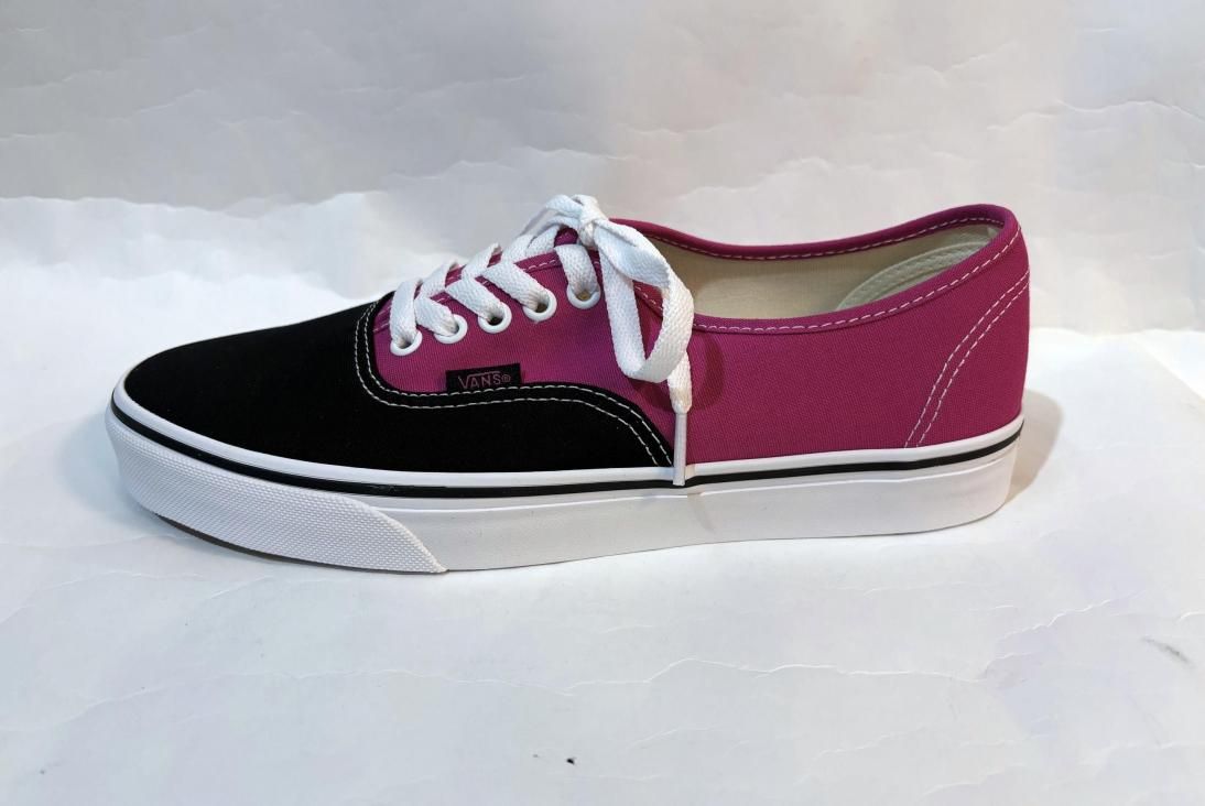VANS / Authentic